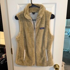 Patagonia Tan Fleece Jacket